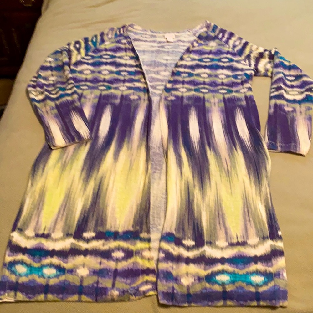 Cool spring days calls for this Light sweater Chico purple, greens water color